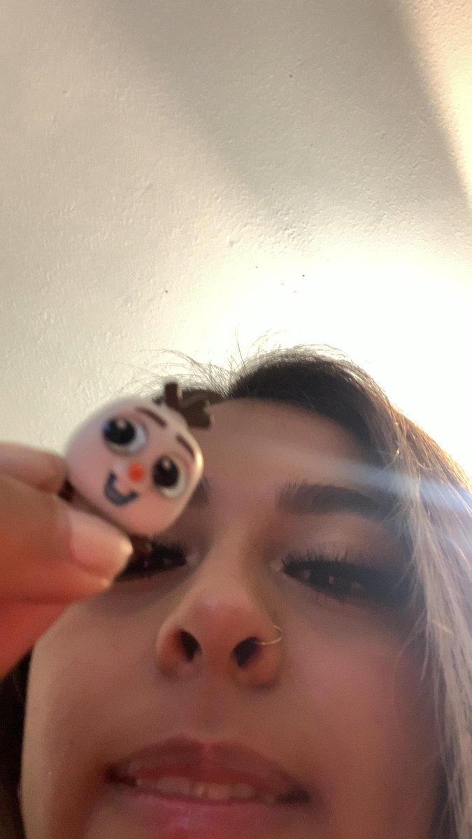 Skylor_jackson_'s tweet photo. A big happy birthday to the person that keeps me sane.. I hope your day is as amazing as you are, love ❤️@heavenlydaisies https://t.co/4oc93DWUyG
