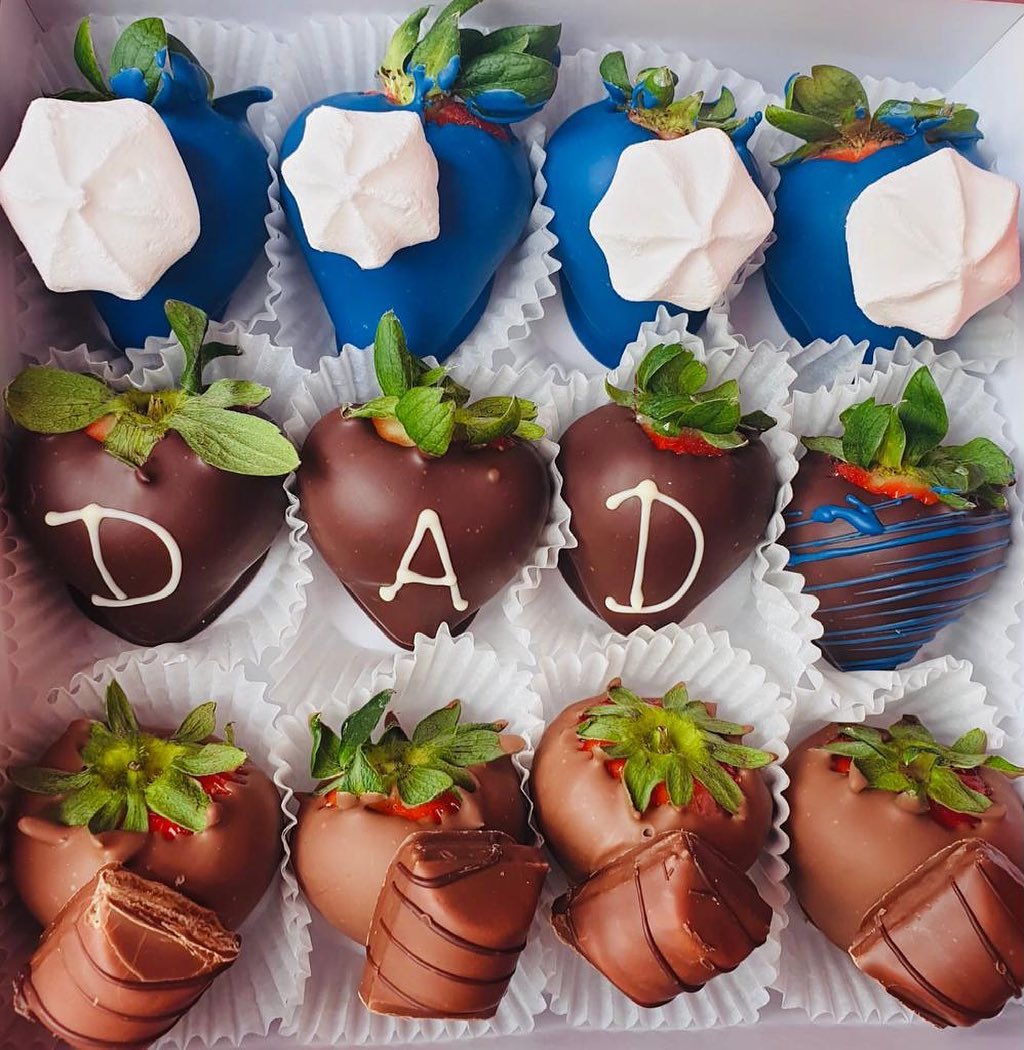 IEdibleFlowers's tweet photo. With Father’s Day fast approaching, we are now accepting orders to celebrate the best men of them all.

To all the amazing Dads out there, we got your back ✨

https://t.co/eum1xL1a6h https://t.co/A3QcGd0AKR
