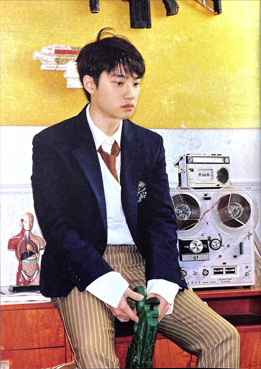 EXOTEEZPICS's tweet image. hello! this is a new account dedicated to #EXO and #ATEEZ. please rt to spread the word, thank you &amp;lt;3!