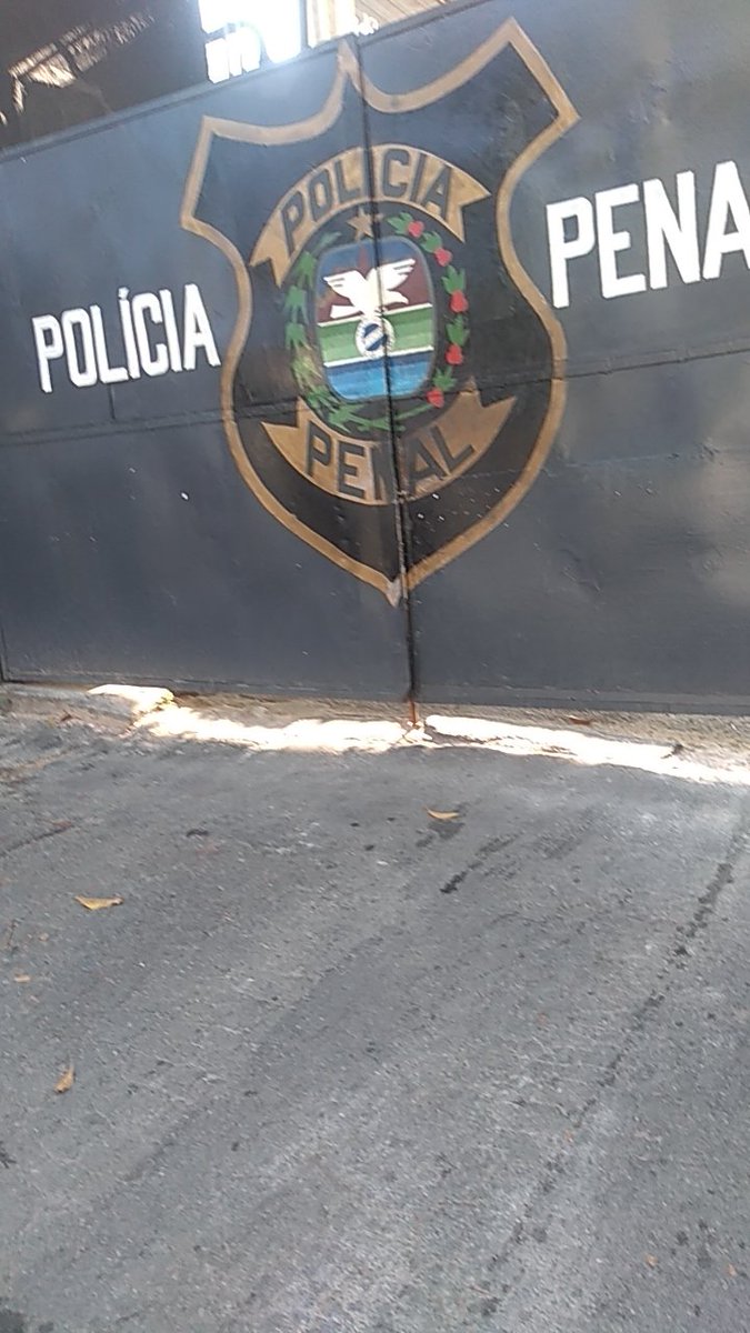 AbnerTrovanito's tweet photo. Mais um dia esperando meu RG 😪 https://t.co/Lkuae5SX4S