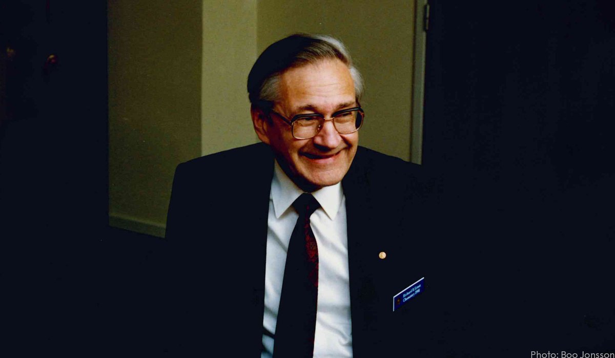 Remembering Richard Ernst who has passed away aged 87.

Richard Ernst was awarded the 1991 Nobel Prize in Chemistry "for his contributions to the development of the methodology of high resolution nuclear magnetic resonance (NMR) spectroscopy."