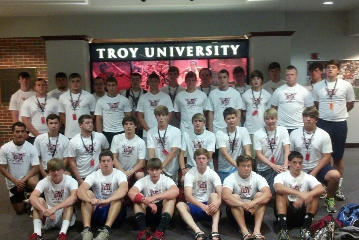 Coach Brian Jackson tweet media