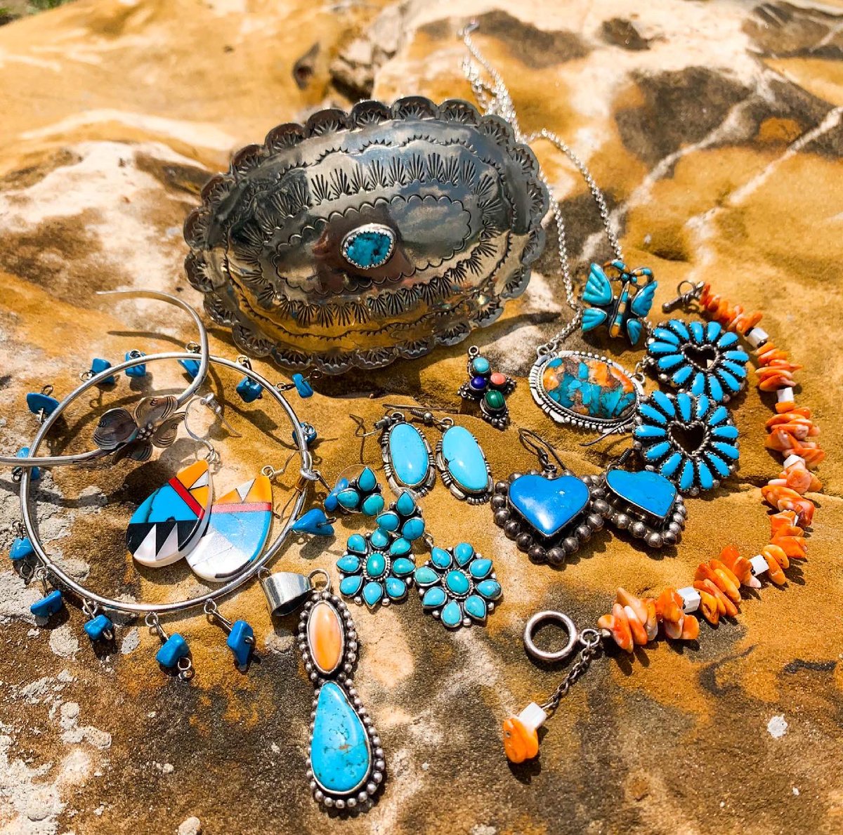 RedBuffaloMerc's tweet photo. available now⚡️🦋 https://t.co/exkPI5hqgl