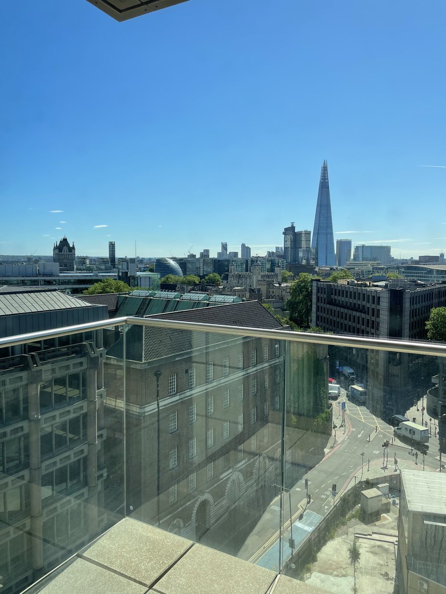 l_e_sandy's tweet photo. What a fantastic view of my favourite building in London (⁦@TowerOfLondon⁩ ) in the sunshine from our #RoyalMintGardens scheme for ⁦@ijmland⁩ https://t.co/VQegufCdop