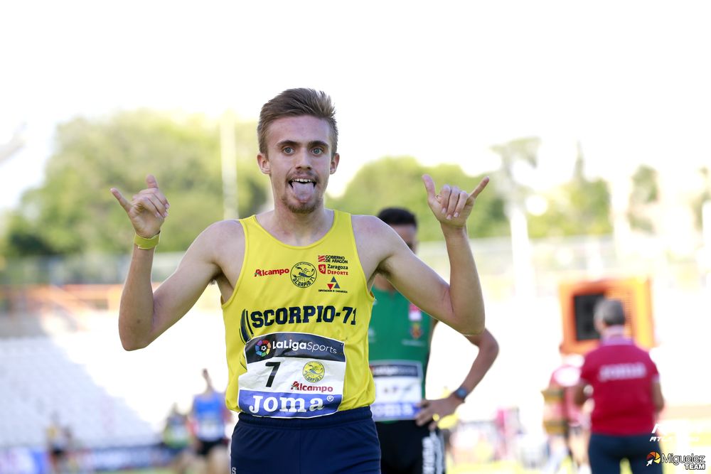 atletismoRFEA (@atletismorfea) on Twitter photo SEÑORAS Y SEÑORES, JAVIER MIRÓN:
⏱️1:44.82 en 800m
➡️ Mínima olímpica
➡️ Líder 🇪🇸 del año
➡️ Sexto 🇪🇸 de todos los tiempos
➡️ Tercer 🇪🇸 sub23 de todos los tiempos
📍<a href="/MarsMeeting/">Meeting de Marseille</a> SEÑORAS Y SEÑORES, JAVIER MIRÓN:
⏱️1:44.82 en 800m
➡️ Mínima olímpica
➡️ Líder 🇪🇸 del año
➡️ Sexto 🇪🇸 de todos los tiempos
➡️ Tercer 🇪🇸 sub23 de todos los tiempos
📍<a href="/MarsMeeting/">Meeting de Marseille</a>