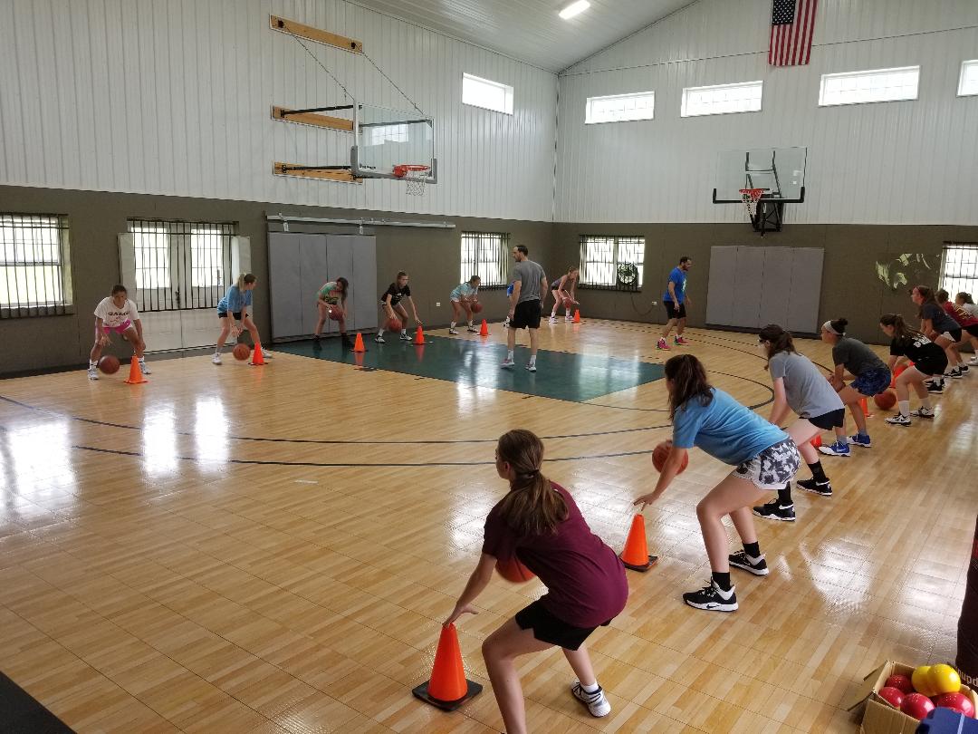 nordberg_trng's tweet photo. Outstanding training this morning at the Barn, run by the pros at @Unleashed717 
These guys are hands down the best in Central Pa...keep grinding🏀💪 https://t.co/VquHJugXRL