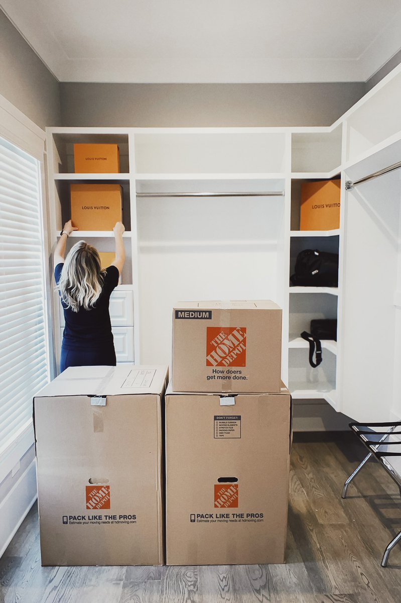 _simplifystyle's tweet photo. Moving is exciting, but can certainly be an overwhelming process. We’re here to help make the transition peaceful and organized. We’ll neatly pack you up - coordinate the movers with your schedule - and have you unpacked, organized, and enjoying your new home in record time. https://t.co/WciVQSuqjm