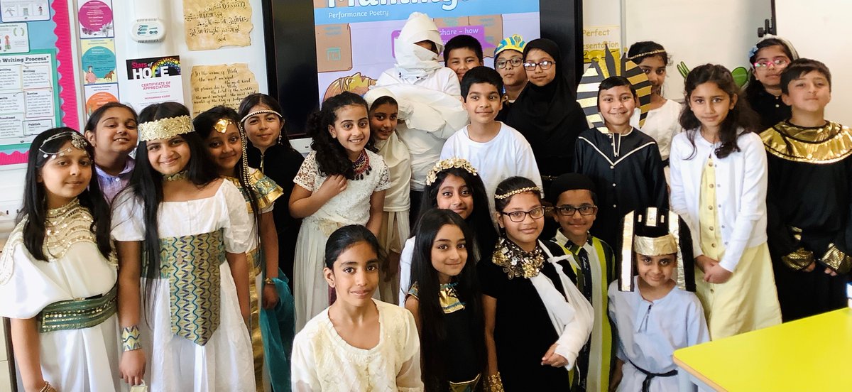 olive__preston's tweet photo. A few more pictures from today’s #SuperLearningDay #Year4 #Memories #AncientEgypt #History #Knowledge #MakingLearningComeAlive #StickyKnowledge #Ambition #WeAreSTAR https://t.co/3QtYNH3gsT