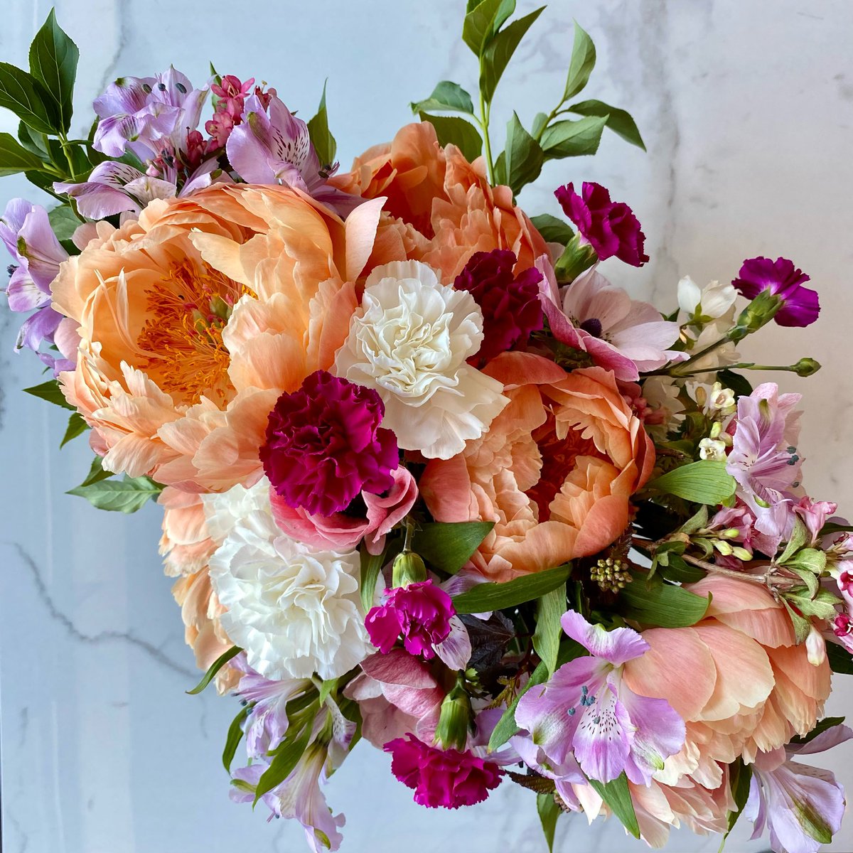 Thank you <a href="/jessieaidan/">jessieaidan</a> for the most beautiful flowers ever! 😍💐
#ygk #interiordesign