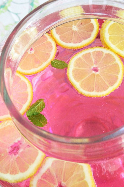 StardustEnt_'s tweet photo. An irresistible flavor 🥂🍉
#Red_Punch #VENUS
#COMINGSOON https://t.co/mG0L7vGjWs