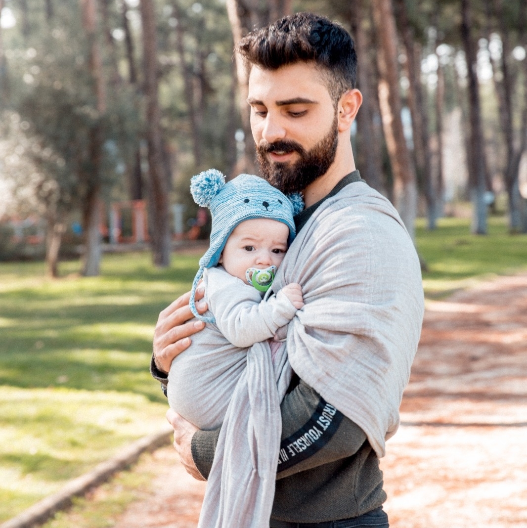 👌👶Lightweight baby ring sling wrap carrier. #babysling #ringsling #breathable #muslin #wrapcarrier #babycarrier #babywrap #babywearing #mebien #mebiensling #baby #mother #mom #formom #formother #babyshower #babyshowergift #giftformom #giftformother amazon.com/s?k=baby+carri…