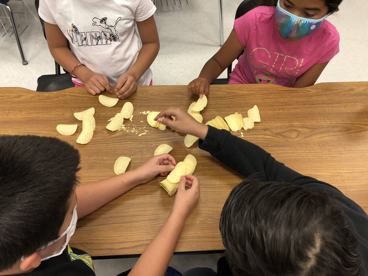 IBHernandoCavs's tweet photo. Introducing our new IB scholars to @Hernando_MS with a @Flipgrid scavenger hunt and instant challenges. We can’t wait for another school year to begin #CavPride https://t.co/hxt6HXAq8q