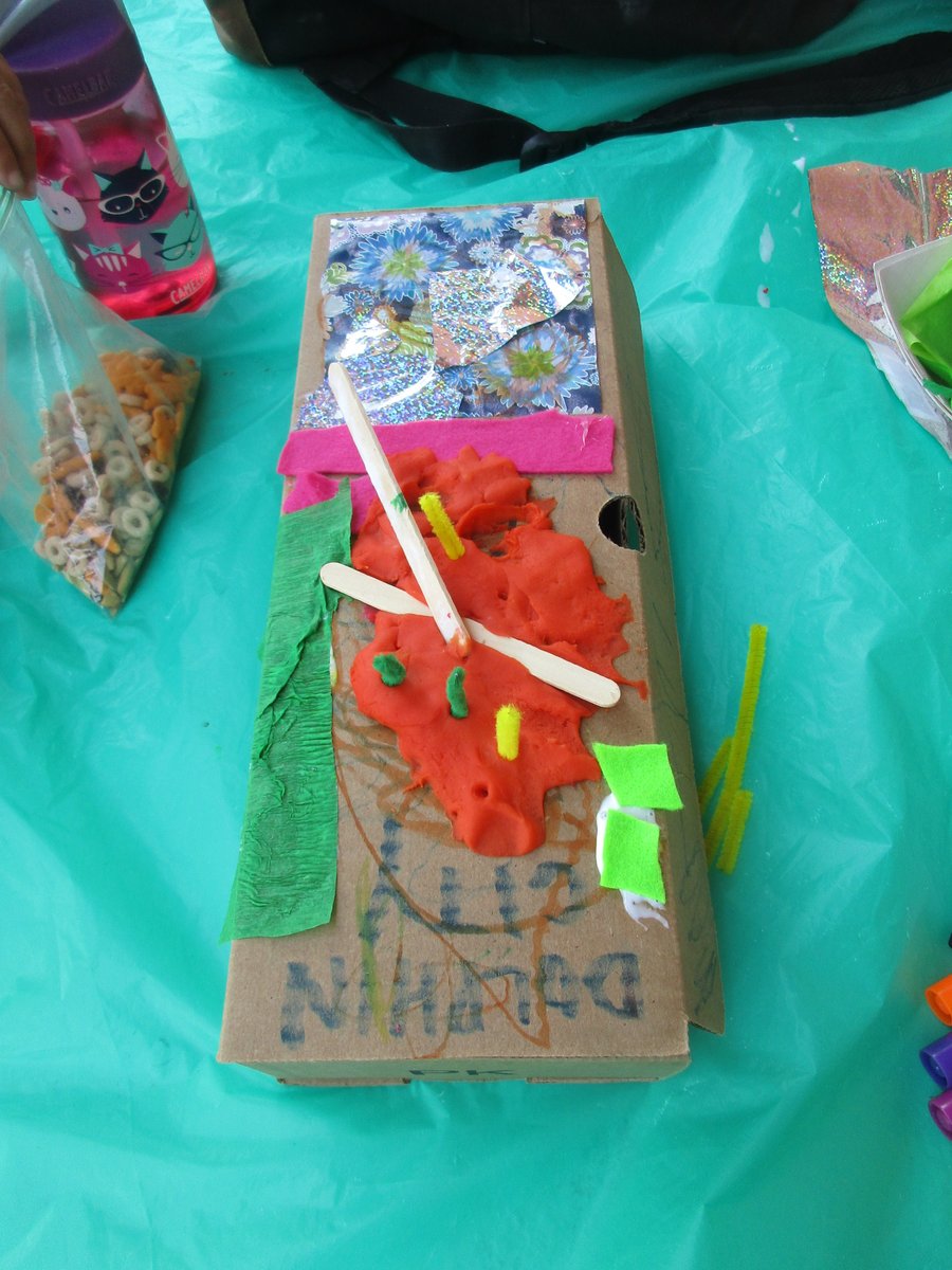 sfpl's tweet photo. We had a marvelous time making animal dioramas at the first Southside #OutdoorCraft! If you missed it, don't fret, there will be another Outdoor Craft in two weeks! And don't forget Main is also doing Outdoor Crafts every other Thursday. It's going to be a very crafty summer! https://t.co/ZEqZ0pVfiA