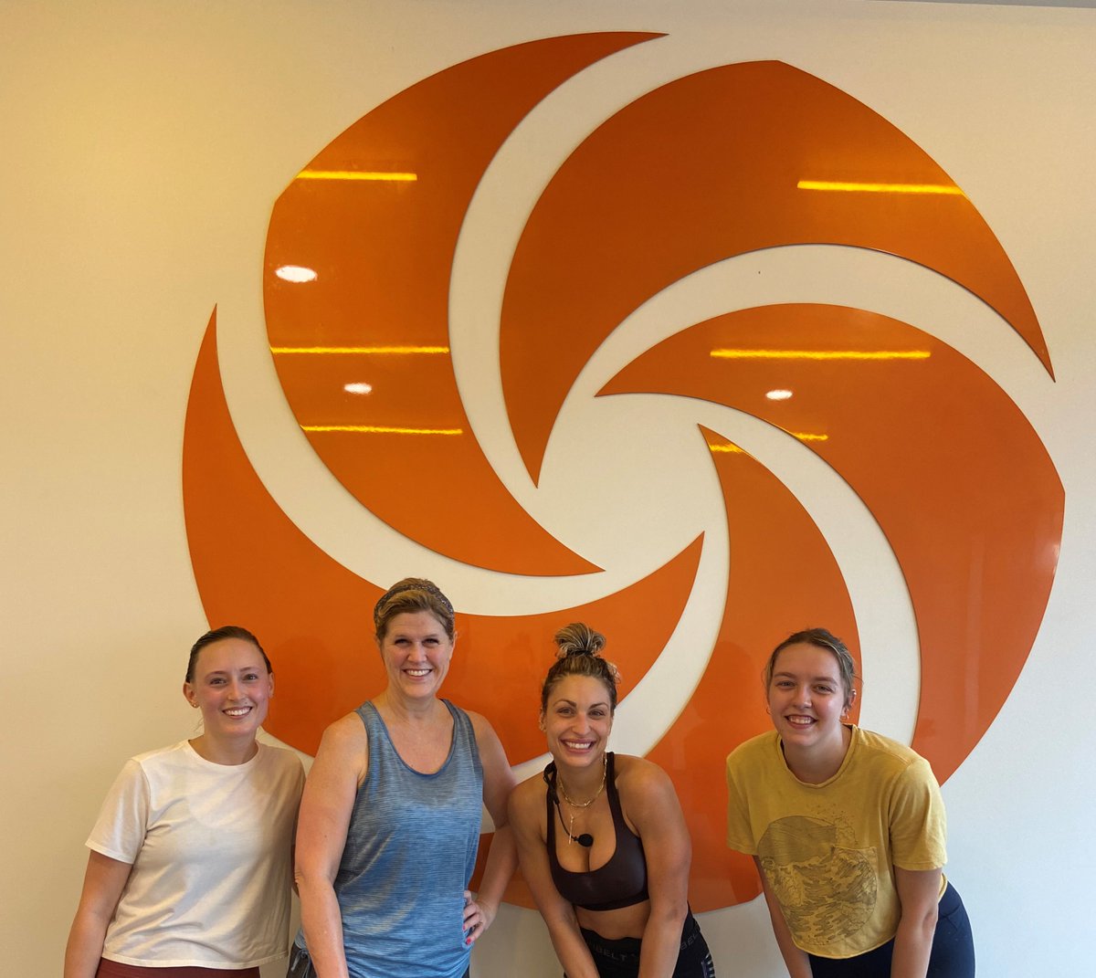 Searchsvc's tweet photo. Search Services employees and clients took advantage of our partnership with Ride Indoor Cycling for a great class this morning! 

We love partnering with small businesses while connecting with our clients in a fun new way. https://t.co/asxaQOSWrb