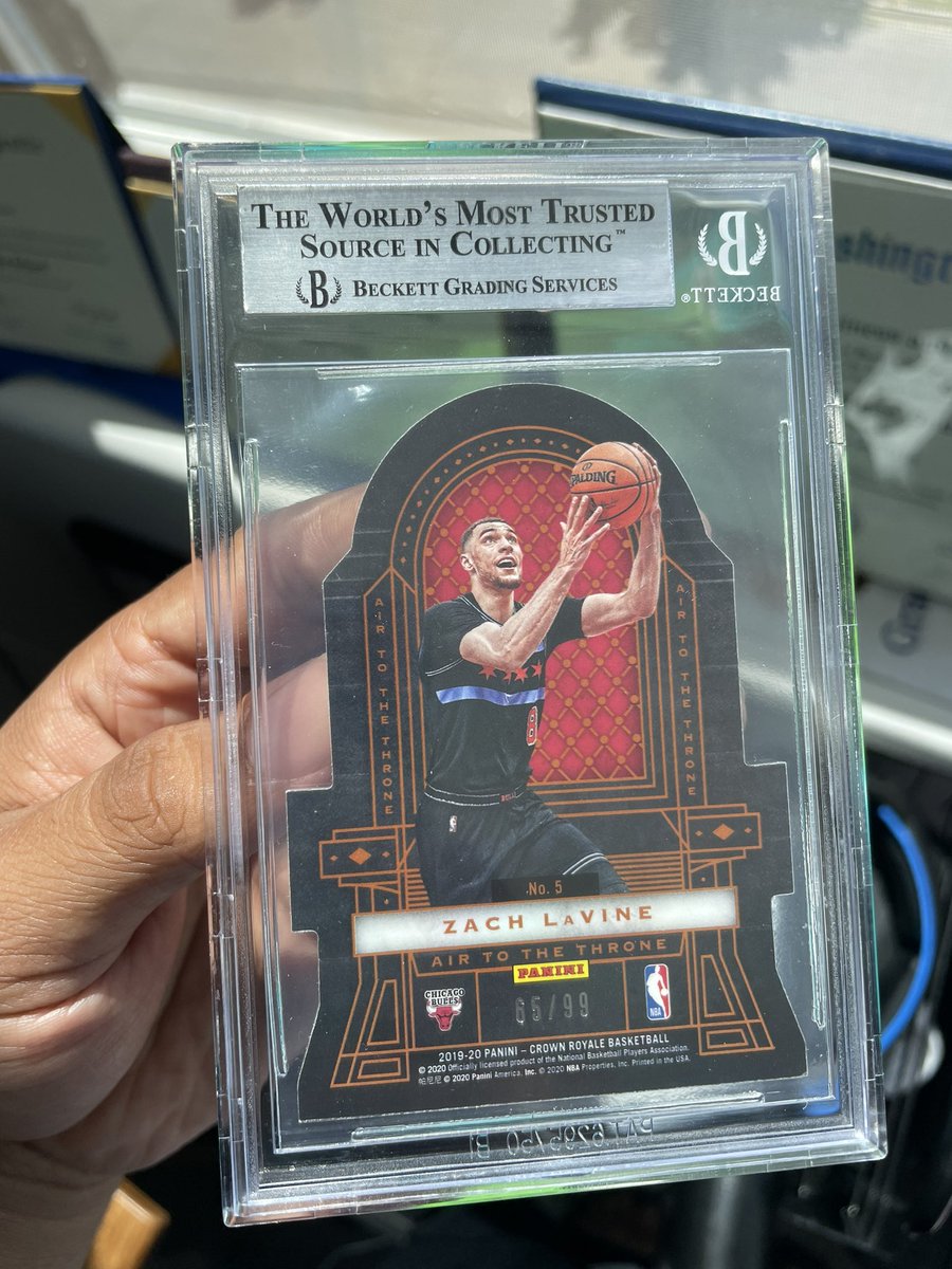 metroleaguecard's tweet photo. Crown Royale Air to the Throne KPJ x Zach Lavine /99 both from the town and hooped for Rotary, Zach an established all star and KPJ on his way. Seattle!! @CardPurchaser
#thehobby #whodoyoucollect #ratedrookie #kevinporterjr #zachlavine #BullsNation #rockets #seattlerotary https://t.co/YFpanFnM64