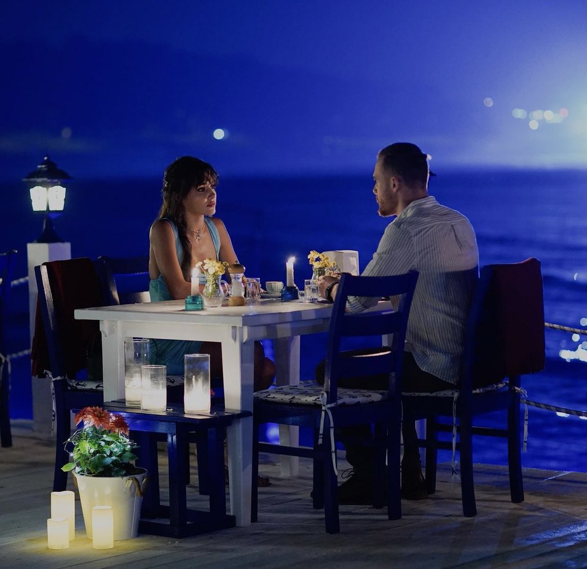 CA PI TU LA ZO ♥️✨

Les dejo una imagen de una de mis escenas favoritas, si bien me rompió por completo, fue necesario que Eda le dijese todo lo que sentía a la cara, Serkan no queriéndose ir, los amo tanto, superarán todo.🙏

#yenidensçk