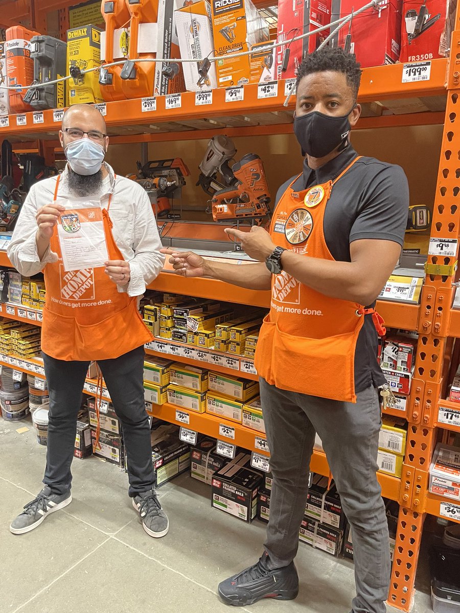 Well deserved homer badge for Azel D25. Drives in-stock, store appearance and great customer service.