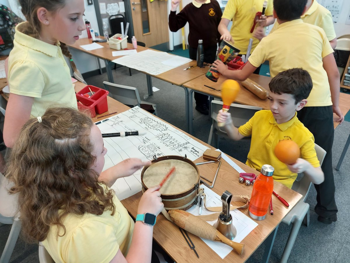 EastfieldPSHull's tweet photo. Some amazing team work in #5KD this afternoon during our music lesson! We performed our graphic scores using instruments, ready for our final performance next lesson! #epsmusic #epscharacter https://t.co/VcaEaot7ug