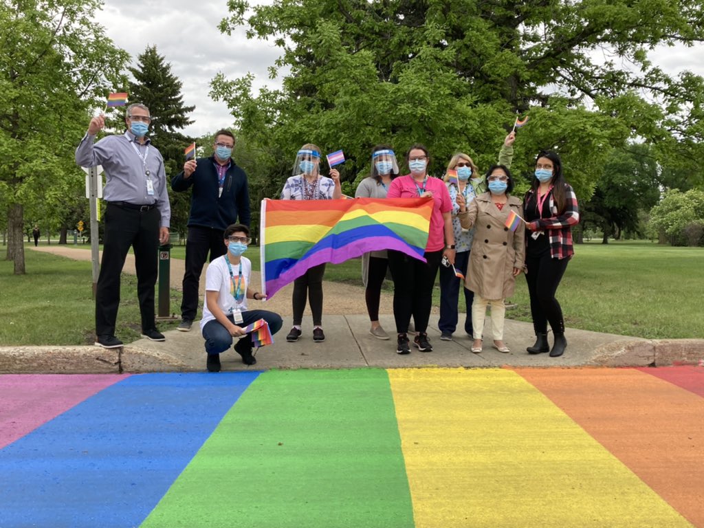 Many marginalized people often already feel isolated &amp; may feel even more so during the pandemic. Patients, staff, &amp; physicians at Alberta Hospital Edmonton show their support &amp; appreciation of our diverse workforce, patients, family and community. #AHSpridedrive