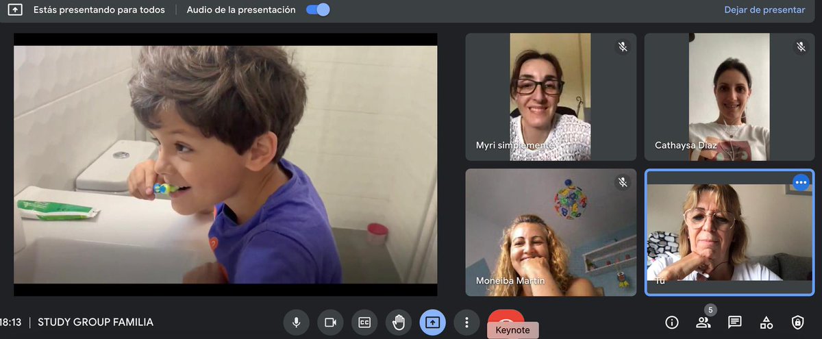 Csdomingo's tweet photo. #StudyGroupFamiliar con las familias de #Infantil. Compartiendo y reflexionando con experiencias de aprendizaje. ¡Formamos un auténtico #TripodLearning al servicio del aprendizaje de nuestros alumnos! #ElMejorEquipo #FamiliaYEscuela #AprendizajeEnFamilia #ConversacionesDeAltura https://t.co/xe519gbvky