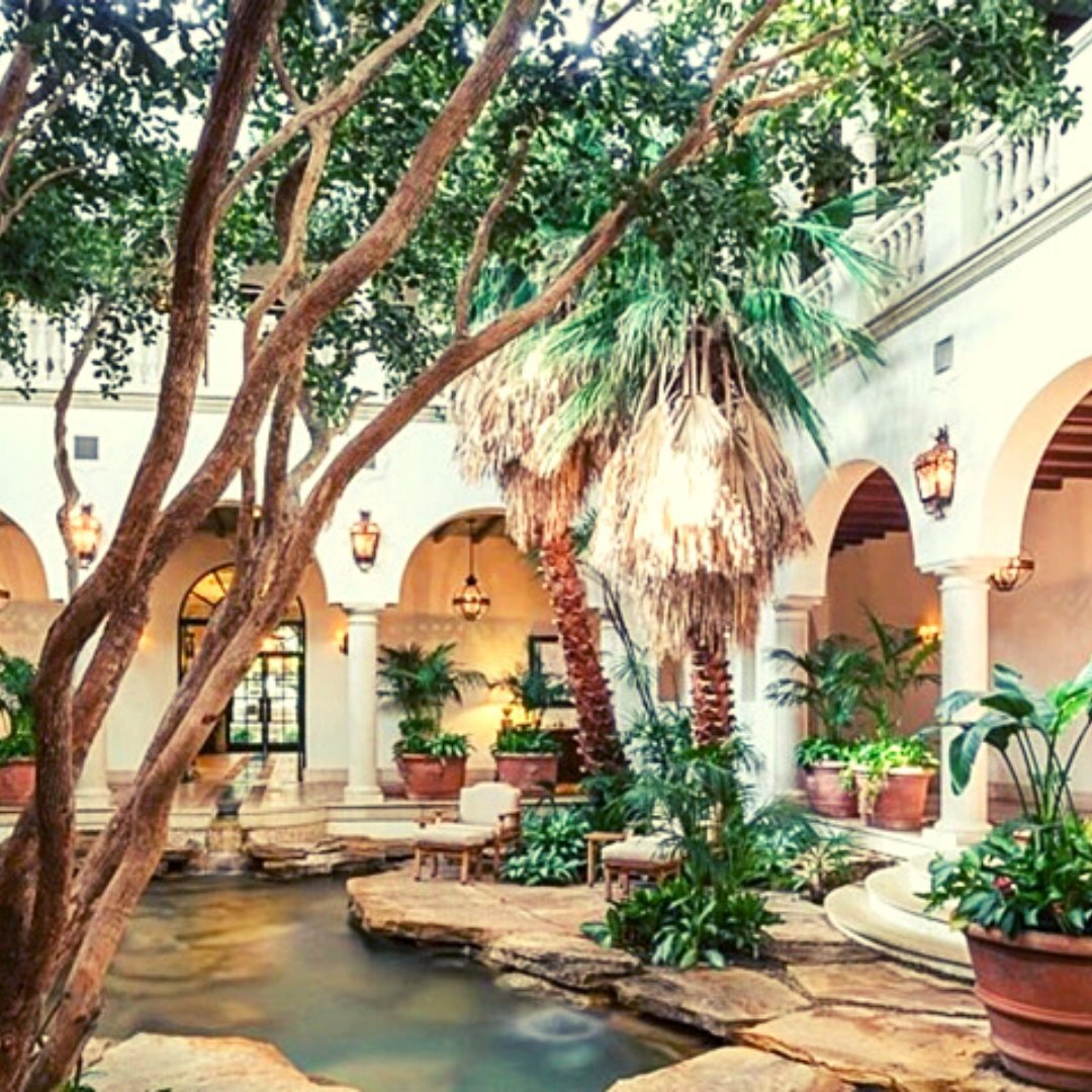 GolferScore's tweet photo. Are you in search of tailor-made golf for the gals? 🏌️‍♀️Scroll no further. At Sea Island Resorts, you get a golf day and a spa day all wrapped into one. 💚What's better than being pampered at a luxury spa after a day spent on the course? 🤩

#Golf #GolfTrip #GolfGirls #GolfCourse https://t.co/FLHOqraA9f