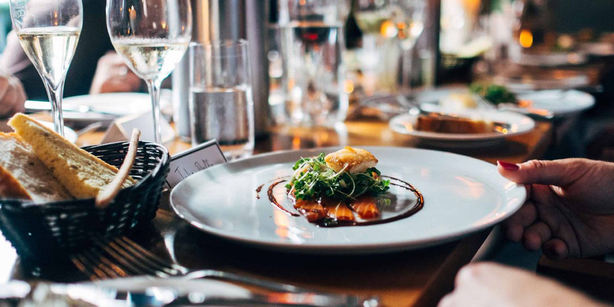 USFCHEFSTORE's tweet photo. How are restaurants navigating the labor shortage? Download our Industry Report for the latest news:
https://t.co/cEY8BBKjDe
#GreatFood #WholesalePrices #USFCHEFSTORE #restaurantlife #restaurantindustry #restaurantmenu #restauranttech #smallrestaurant #independentrestaurant https://t.co/CnxPIv2ueR