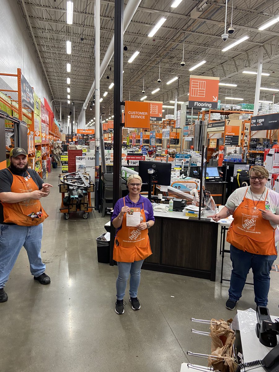 It’s days like today that make being a manager awesome. When A customer wants to talk to the manager and rave about an employee going well beyond the call for them and helping take care of their family. Crystal thank you for all you do for our customers! Keep up the awesome work!