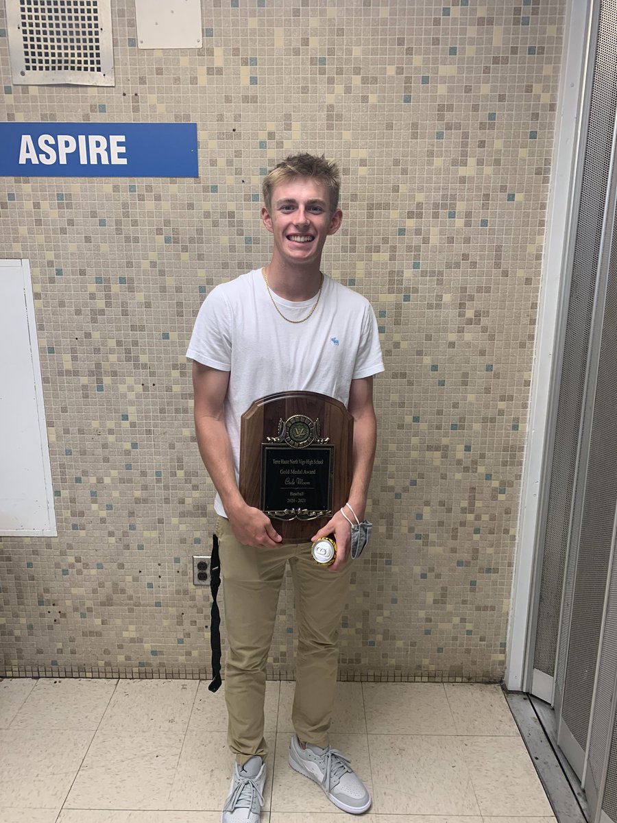 Baseball banquet held tonight. Congrats to Cade Moore on winning the Gold Medal Award and also Offensive Player of the Year. Great season Cade!! <a href="/cademoore02/">Cade Moore</a>