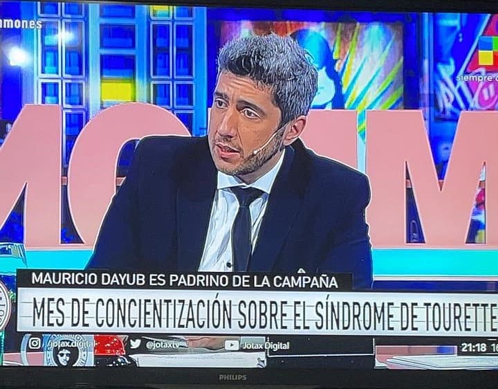 Gracias <a href="/mauriciodayub/">Mauricio Dayub</a> <a href="/AmericaTV/">América TV</a>