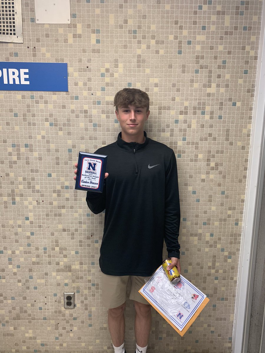 Baseball Banquet held tonight. Congrats to Caden Mason for being named Defensive Player of Year. Centerfield was well covered this season. Congrats again <a href="/caden_mason24/">Caden Mason</a>