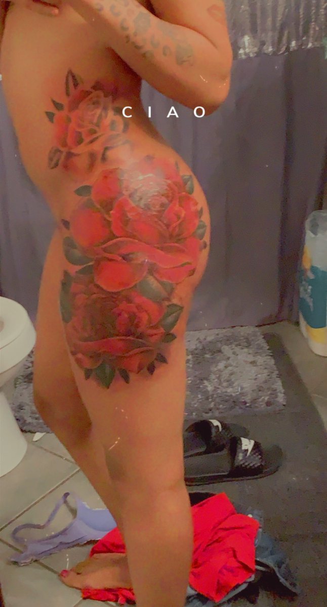 ohh_soyoulala's tweet photo. Vote me to feature with @thatniggatwinn ๐ฆ๐ฆand show off my new tattoo #Itsnotfinish and donโt forget to subscribe https://t.co/k8Cqi9rS6P https://t.co/Th6kr0kZH0