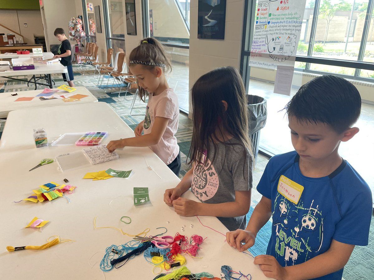 SHSMakers's tweet photo. Elementary MakerSpace Camp Week 1, Day 2 #makerspace #innovation https://t.co/IutBG4WQyz