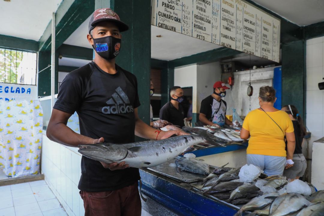 Compartimos con nuestros pescadores y pescadoras, todas las bendiciones que nos brinda el mar y el esfuerzo laborioso por la Patria. Estamos multiplicando el trabajo y el amor de la Venezuela profunda y de verdad, en este proceso de recuperación y crecimiento productivo.