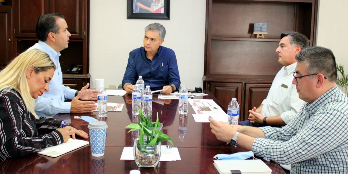 tonoastiazaran's tweet image. La ampliación de la carretera Hermosillo-Bahia de Kino, y otros proyectos de infraestructura serán prioridad para el Gobierno Municipal que habré de encabezar.  Para revisar los estudios y proyectos de estas obras, hoy me reuní con los titulares de @SidurSonora1 y @JuntaCaminosES