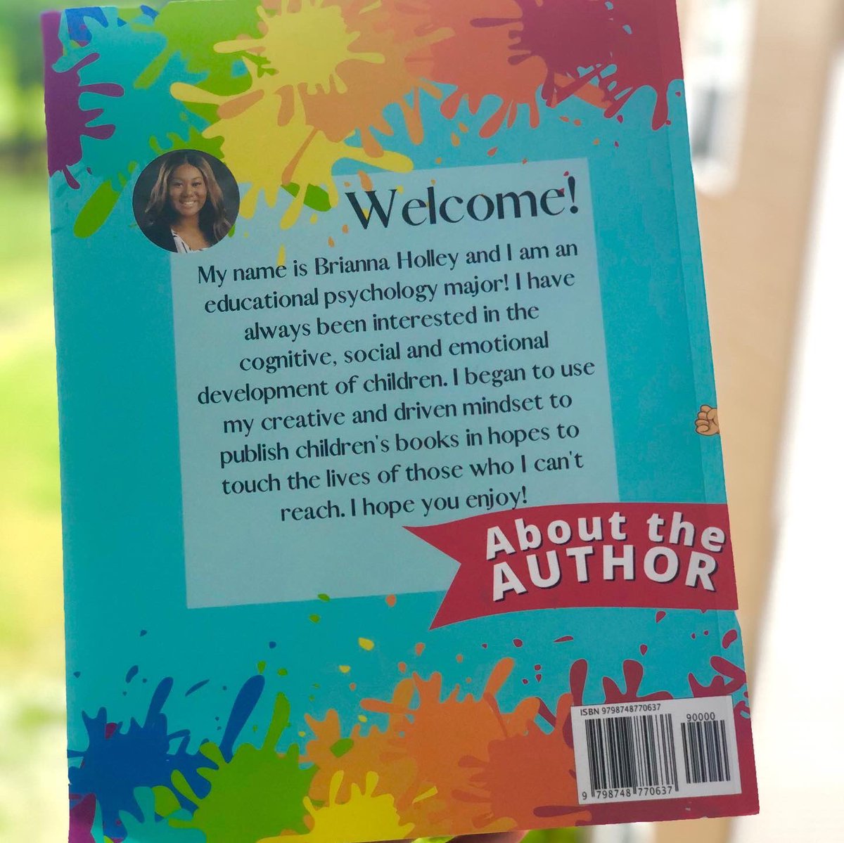 _itssbriannaa_'s tweet photo. Y’all😍All my hard work and time looks and feels so good in my hands. I’m so happy to do what I love and can’t wait to see how this resource impacts students all over!!
A quick retweet goes a long way😭 #linkinbio #blackowned #blackpublished #childrensbook #learn https://t.co/2NeWlKhp9q