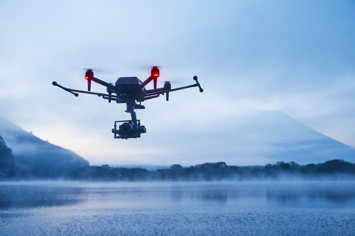 Introducing the all-new Airpeak S1 – Sony’s first professional drone.  Airpeak S1 is the world’s smallest drone that can be equipped with a full-size mirrorless #SonyAlpha camera, opening up a new world of creative possibilities. Learn more 👉 bit.ly/AirpeakS1 #SonyAirpeak