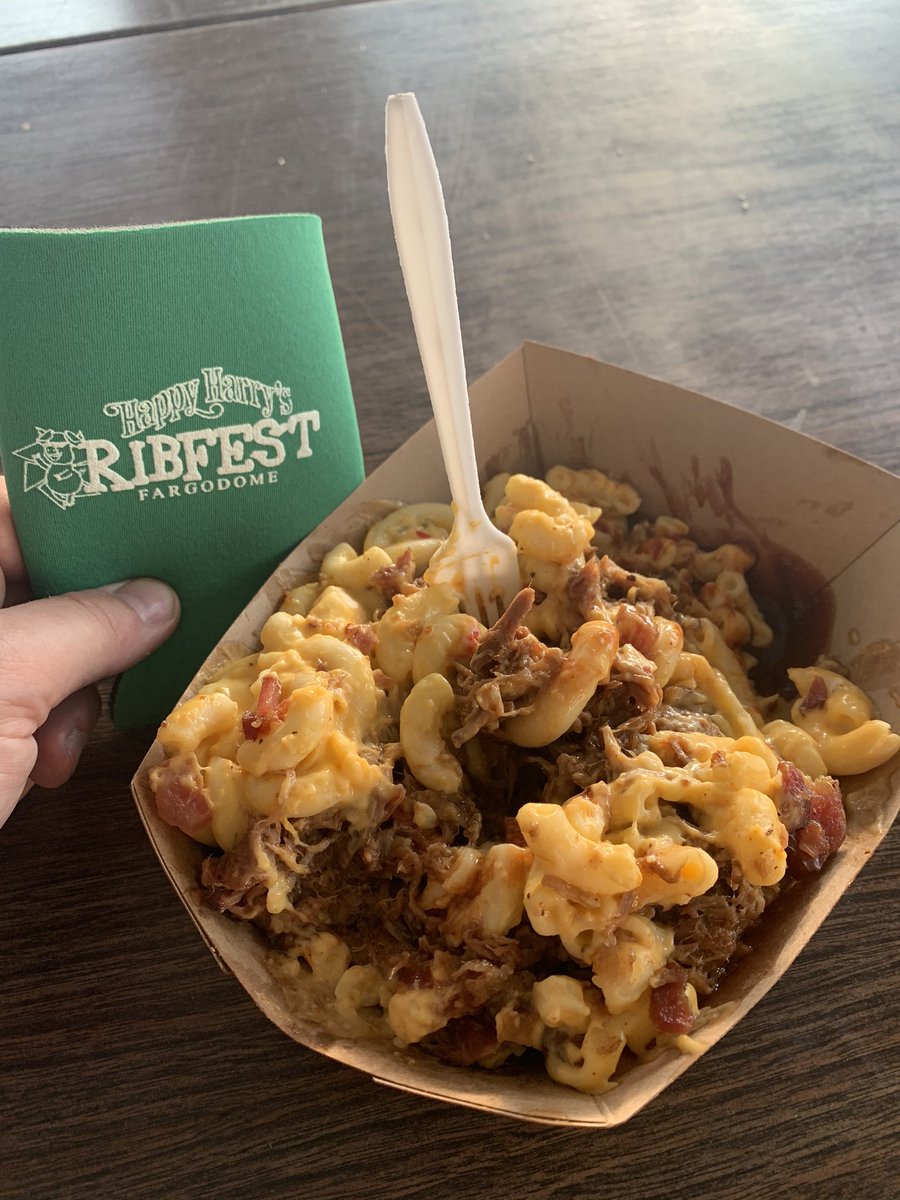 OnAirIan's tweet photo. Sorry. I got excited and ate the top bun already. But @AussomAussieโs #OutbackMac is still ๐ฅ๐ฅ๐ฅ
Paul and his team are Aussom! https://t.co/Z9x6K7MeC2