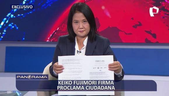 huberpflo's tweet photo. Pobres los ingenuos, que creyeron en Keiko, ella nunca va cambiar, así este presa, porque jamás va aceptar una nueva derrota, como ocurrió con Ollanta, PPK y ahora Castillo. 🤔🤔 #KeikoLaPicona #KeikoAceptaTuDerrota https://t.co/wOcS64719H