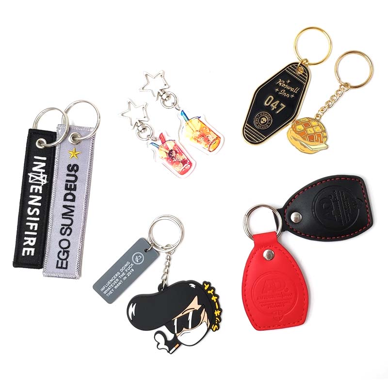 lapelenamelpins's tweet image. Krell personalized gifts has something prepared for you, come in please. #custommadekeychains