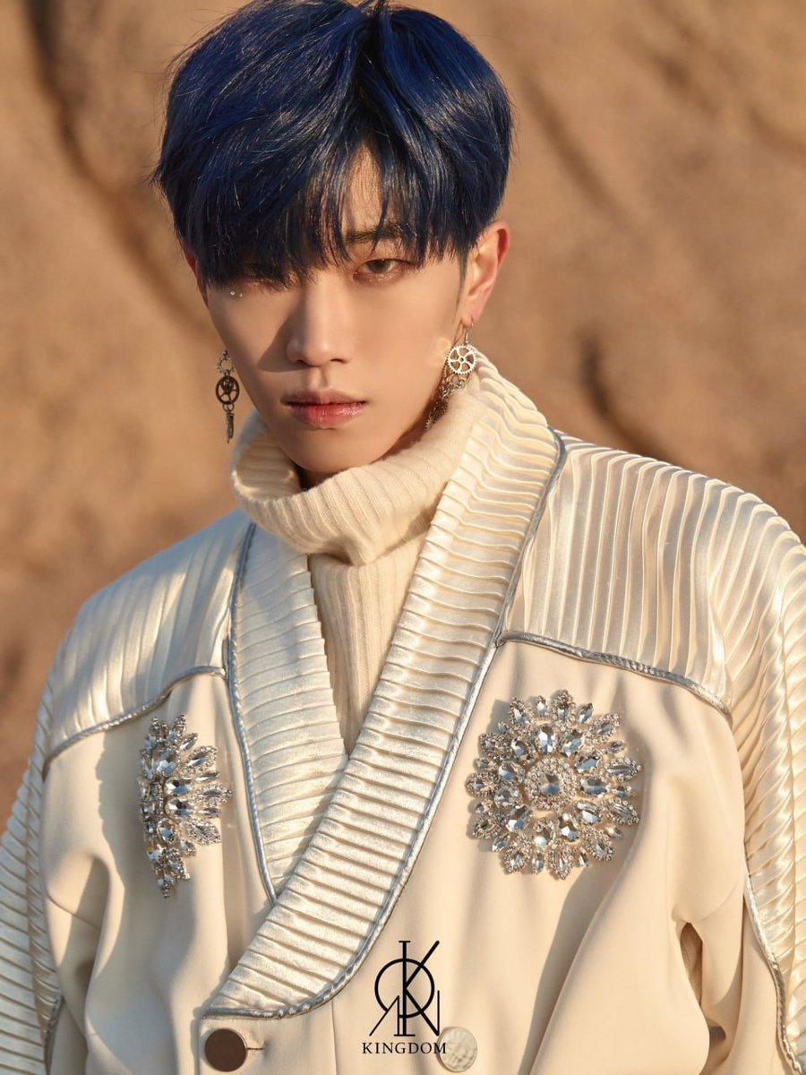 ᅟᅟᅟ          ᅟᅟᅟ     
ᅟᅟᅟᅟ[☀️]  ·  EXCALIBUR
ᅟᅟᅟᅟCONCEPT  IMAGE

ᅟᅟᅟᅟ SOLAR VERSION
 ᅟᅟᅟᅟᅟᅟ단 · DANN

       <a href="/kingdomdorp/">KINGDOM · 킹덤</a> <a href="/lunewave/">ルミナ</a>