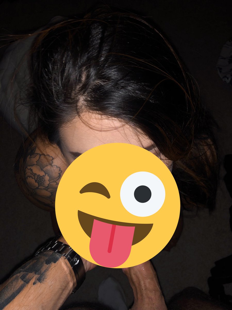 kkoreanbbgrl1's tweet photo. If you want to see my face w cum on it follow my only fans 😘 I can only post teasers on here so I won’t get banned again https://t.co/Ws2BXeOn6G