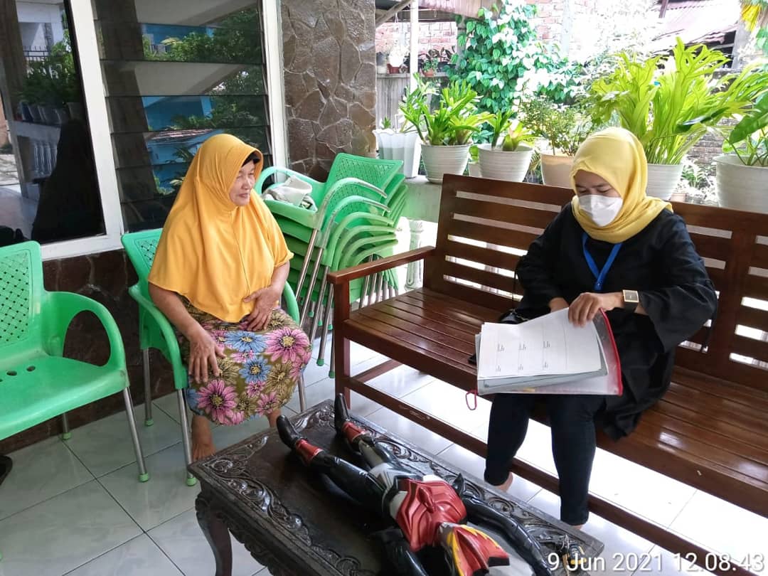Merty73734082's tweet photo. Melakukan  monitoring dan evaluasi ,pembinaan kepada pengurus KSU Serasan Tanjung Enim Kecamatan Lawang Kidul
#penyuluhkoperasi
#ppklkemenkop
#ppklsumsel
#ppklmuaraenim
#koperasikeren
#lawancovid19
#janganlupapakaimasker
#janganlupajagajarak
#janganlupacucitangan https://t.co/wHELJF4h4W