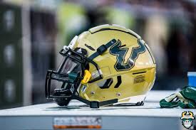 1robertstafford's tweet photo. Blessed and honored to receive an offer from the University of South Florida 🐂
@SWiltfong247 @rivalsmike @adamgorney  @eaugalliehc @jblack_eg @CoachCamAiken @CoachMiller53  @QNHall_Uno_JTG @JonSantucci #bEGreat #EGscholarshipfactory https://t.co/WmlXCy00e8