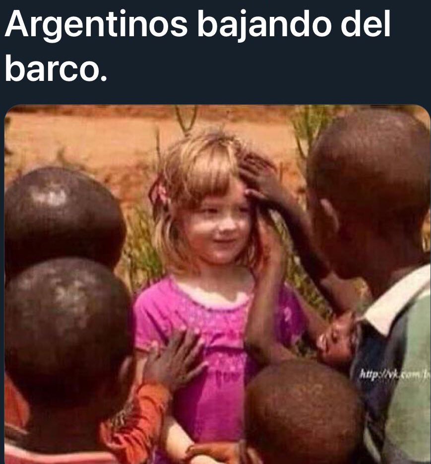 pcayuqueo's tweet photo. Carnaval de memes al otro lado 😂 https://t.co/BxVZl3kFpH
