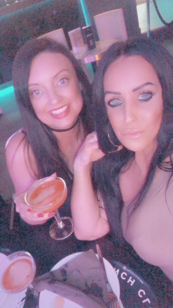 tashap80's tweet photo. A few from my birthday Sunday 6th June! ❤️ https://t.co/pTRWHUw8ez