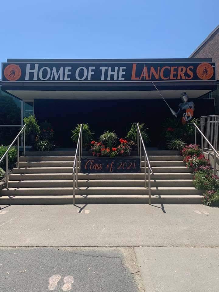 Making it look special to celebrate our graduating #Lancers 
Congratulations to all grade 8 and grade 12 graduates as they enter the next chapter of their lives.