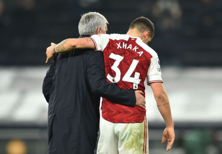 angelomangiante's tweet photo. #ASRoma official bid for #Xhaka is €15 M. 
Arsenal ask €17.5 M. 
The deal is almost done. Ready for Mourinho. @SkySport 
#Transfers https://t.co/6npVr28miW
