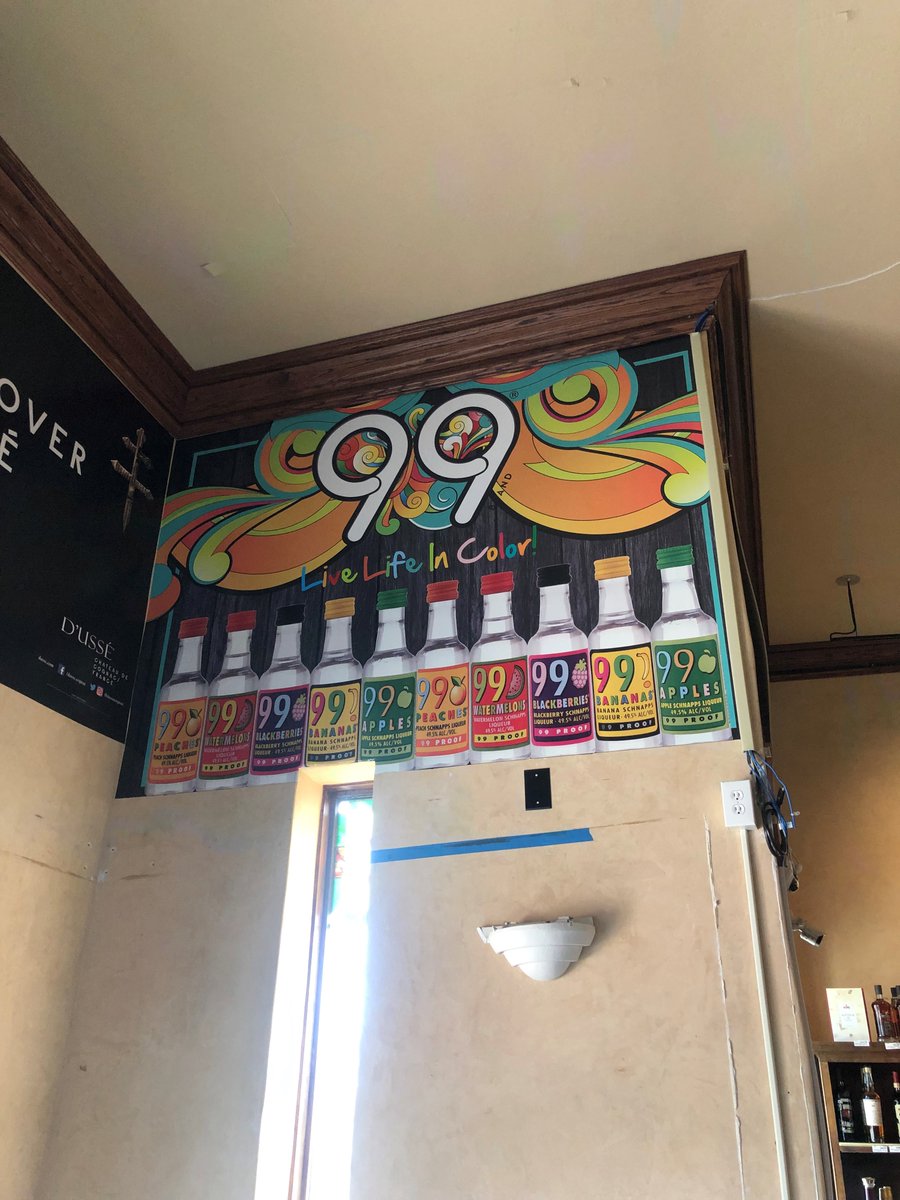 SpeedproShawnee's tweet image. Finished up some Wall Murals at a local Liquor store in Kansas City, Kansas yesterday. #WallMurals #LargeFormatGraphics #IndoorGraphics ● Call SpeedPro Imaging Shawnee (913) 441-7955 for a free estimate! Completed jobs at: on.fb.me/1L2zIpg