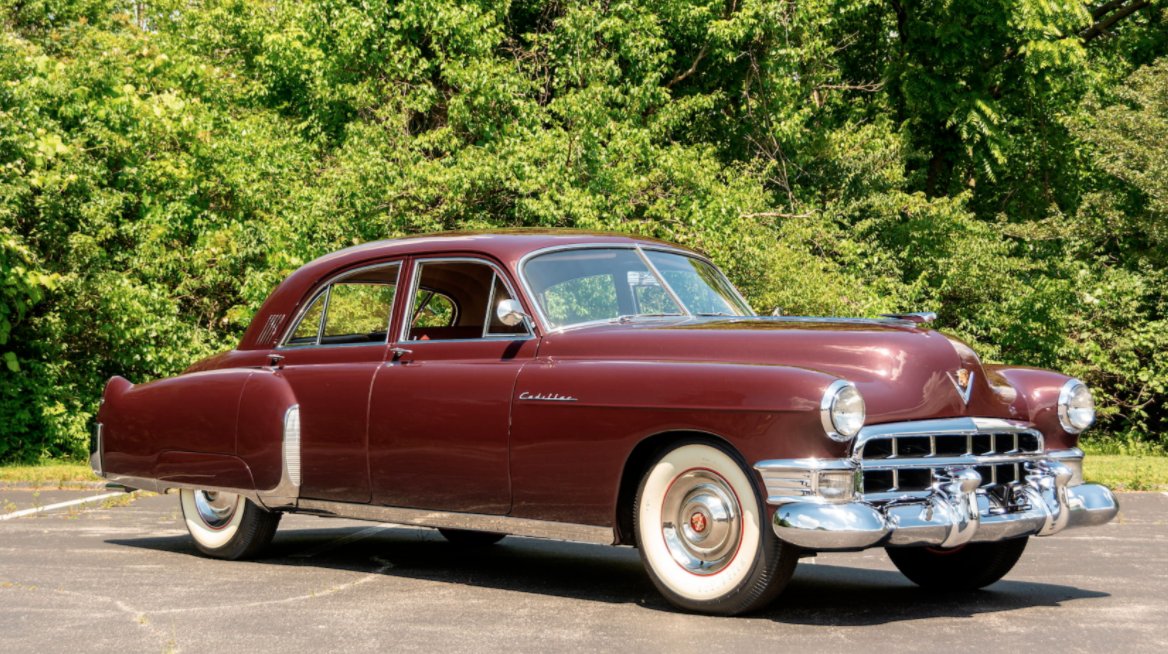 mecum's tweet photo. Finished in period correct Madeira Maroon.
More info & photos: https://t.co/UsaF1SKrX2
#Cadillac #Series60 #MecumTulsa #Mecum #MecumAuctions #WhereTheCarsAre https://t.co/1vPeYLBjuT
