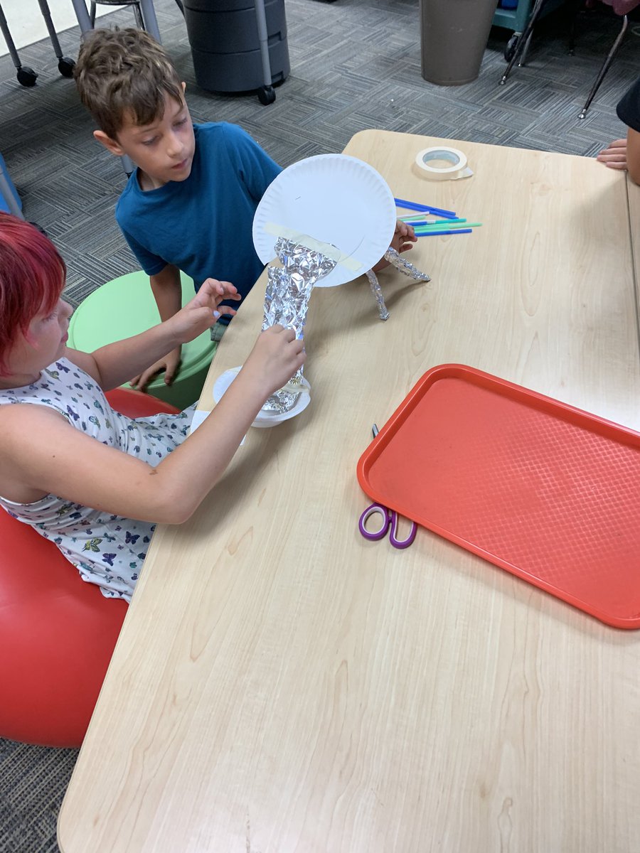 TESChallengeLab's tweet image. We’re continuing to have fun “sliding into summer school” in the STEM Lab! @NESLibraryKISD #STEMifyYourLifeKISD #KISDBEST